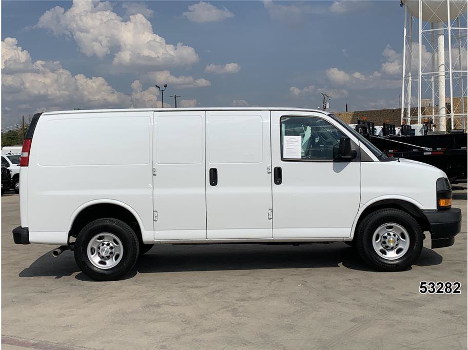 Used 2020 Chevrolet Express 2500 RWD image 5