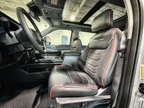 New 2026 Ford F250 Lariat w/ Black Appearance Package image 25