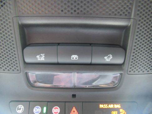 Used 2026 Chevrolet Traverse Z71 AWD/4WD image 31