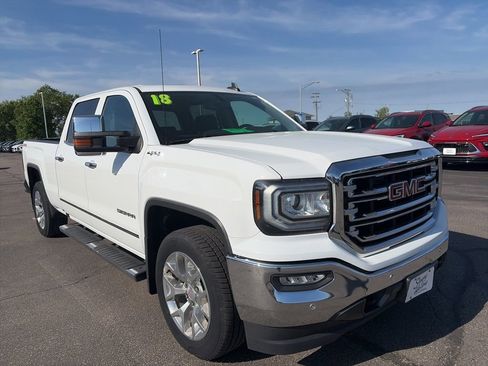 Used 2018 GMC Sierra 1500 SLT w/ SLT Premium Package AWD/4WD image 3
