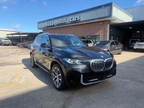 Used 2025 BMW X5 xDrive40i AWD/4WD image 2