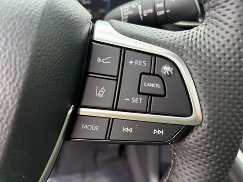 New 2026 Toyota Sienna Platinum image 39