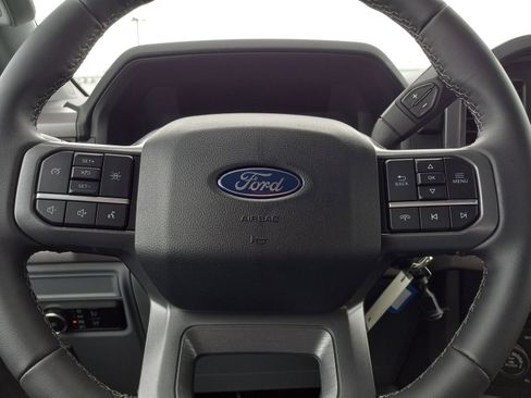 New 2026 Ford F150 XLT w/ XLT Chrome Appearance Package image 16