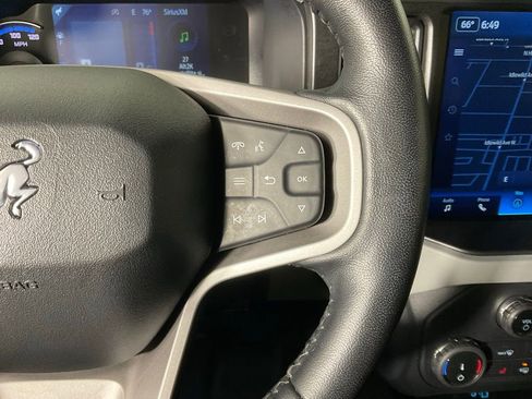 Used 2022 Ford Bronco Badlands image 24