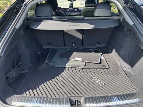 New 2026 Audi Q5 Premium image 15
