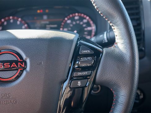 Used 2024 Nissan Frontier PRO-4X w/ Technology Package image 13