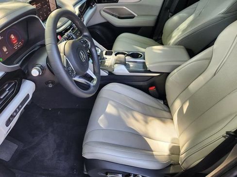Certified 2024 Acura MDX FWD w/ Technology Package image 12