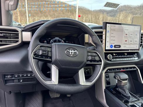 Used 2024 Toyota Tundra Limited image 15