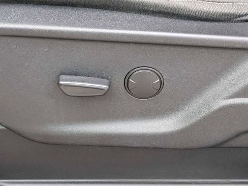 Used 2022 Ford F150 XLT w/ Trailer Tow Package AWD/4WD image 16