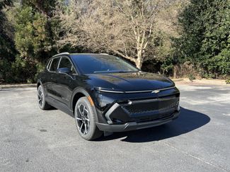 New 2026 Chevrolet Equinox EV LT video 2