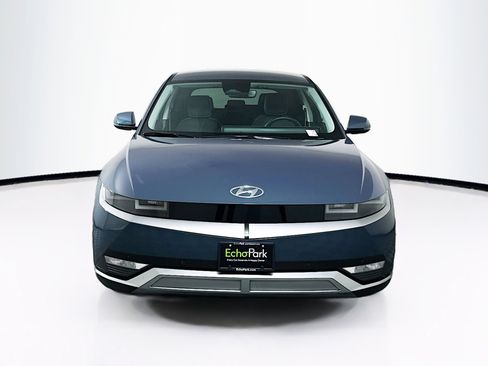 Used 2023 Hyundai Ioniq 5 SEL image 2