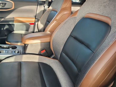 Used 2024 Ford Bronco Sport Outer Banks w/ Tech Package image 13