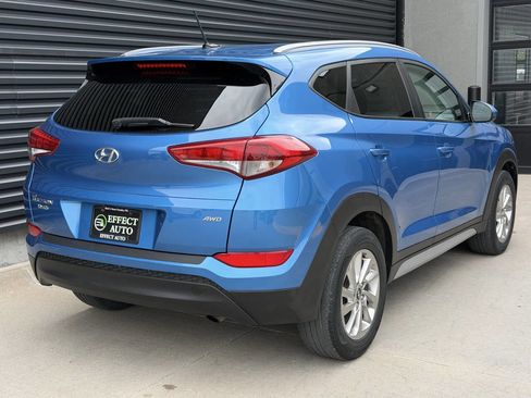 Used 2017 Hyundai Tucson SE AWD/4WD image 10
