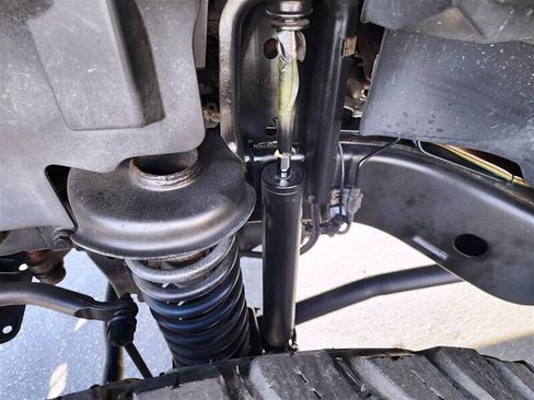 Used 2016 Jeep Wrangler Sport image 23