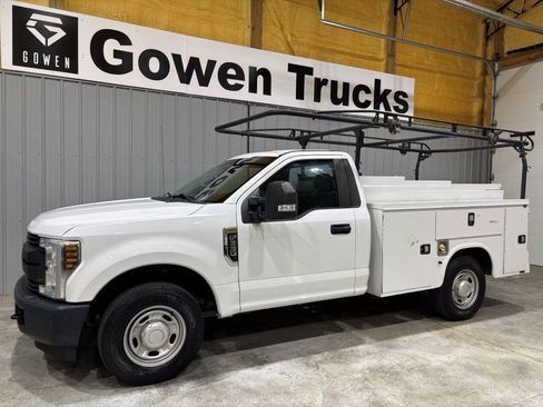 Used 2018 Ford F350 XL w/ Power Equipment Group image 4