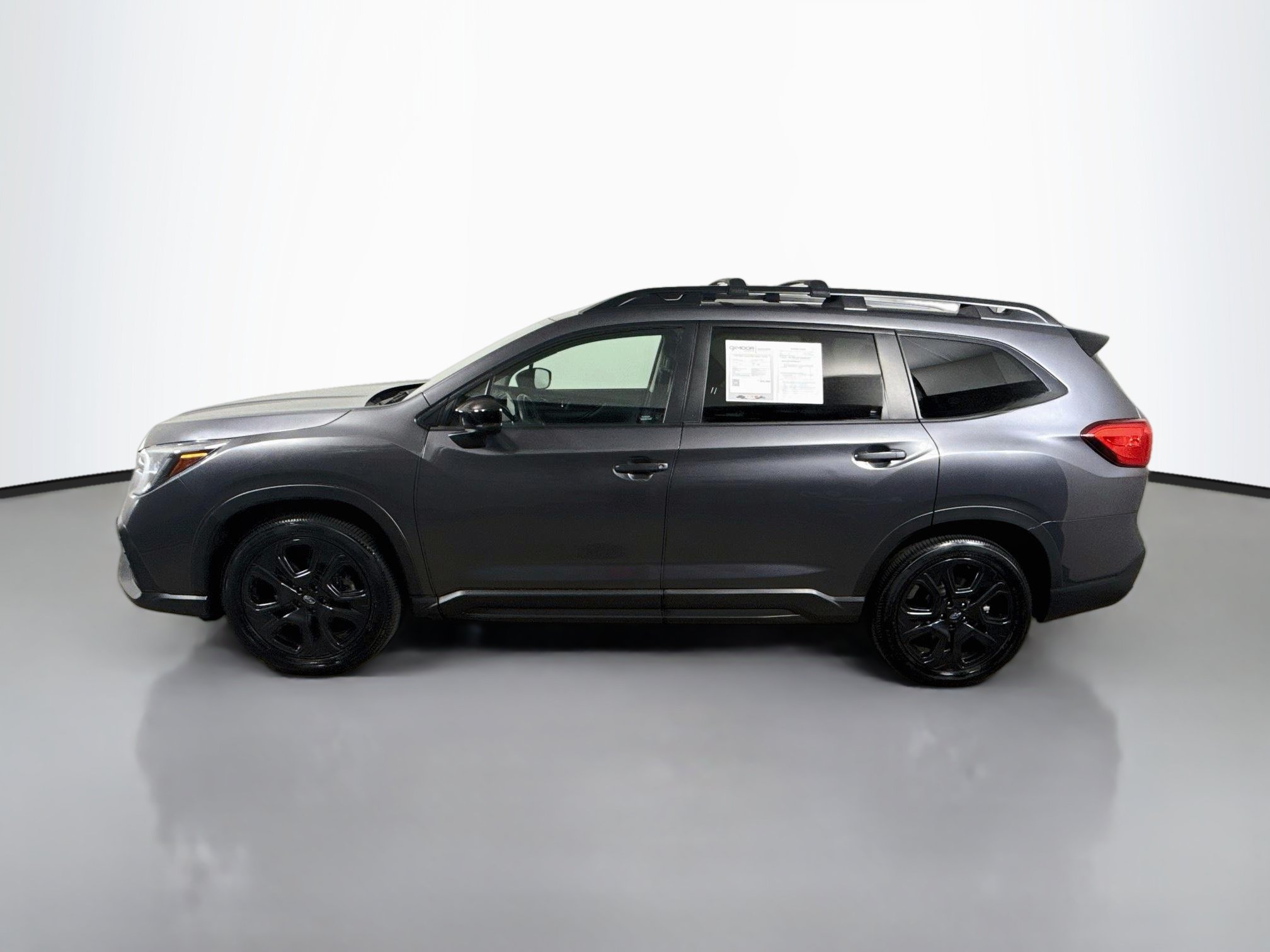 Used 2025 Subaru Ascent Bronze Edition AWD/4WD image 4