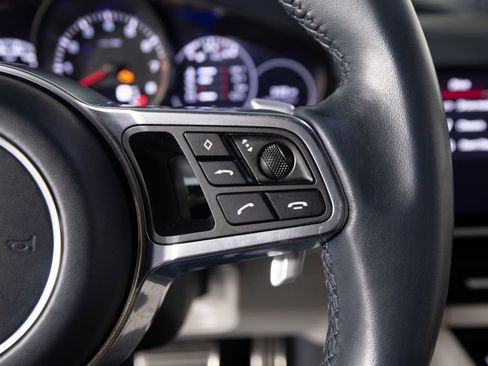 Certified 2023 Porsche Cayenne S Platinum AWD/4WD image 27