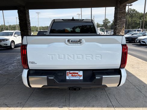 Used 2023 Toyota Tundra Limited w/ Power Package AWD/4WD image 7