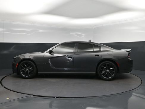 Used 2023 Dodge Charger SXT w/ Blacktop Package RWD image 4
