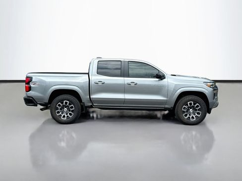 Used 2026 Chevrolet Colorado Z71 w/ Technology Package AWD/4WD image 9