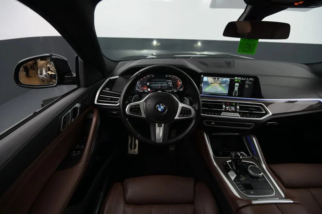 Used 2023 BMW X6 xDrive40i w/ M Sport Package AWD/4WD image 38