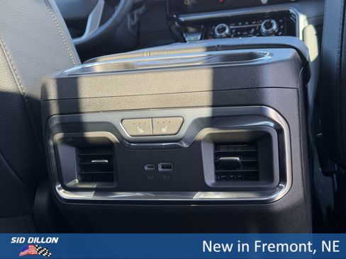 New 2026 GMC Sierra 3500 Denali image 19