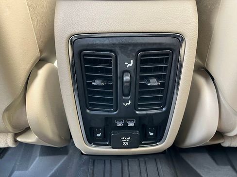 Used 2014 Jeep Grand Cherokee Limited AWD/4WD image 39