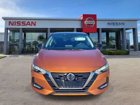Used 2021 Nissan Sentra SR FWD image 6