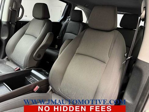 Used 2021 Honda Odyssey LX image 13