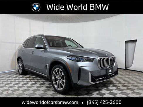 Used 2024 BMW X5 xDrive40i w/ Premium Package AWD/4WD image 1