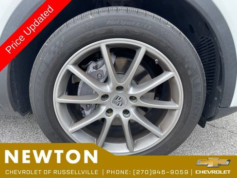 Used 2019 Porsche Cayenne AWD/4WD image 41