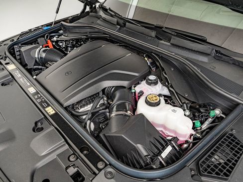 New 2026 Land Rover Range Rover SV AWD/4WD image 46