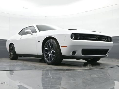Used 2016 Dodge Challenger R/T Plus image 31