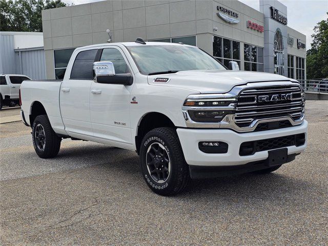 Used 2026 RAM 2500 Laramie AWD/4WD image 5