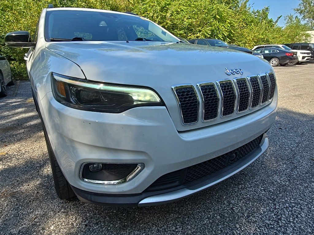Used 2022 Jeep Cherokee Limited AWD/4WD image 11