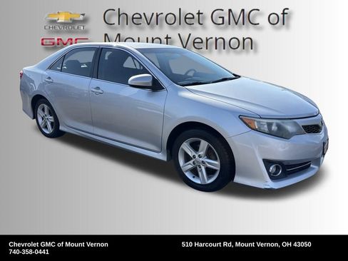 Used 2014 Toyota Camry SE image 7