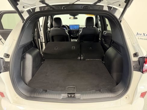 Used 2024 Ford Escape ST-Line w/ Tech Pack #1 AWD/4WD image 27