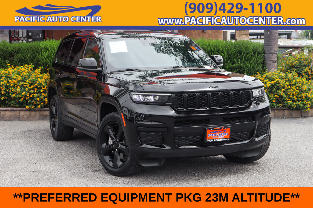 Used 2024 Jeep Grand Cherokee L Altitude AWD/4WD image 1