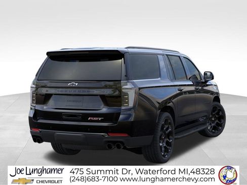 New 2026 Chevrolet Suburban RST AWD/4WD image 4