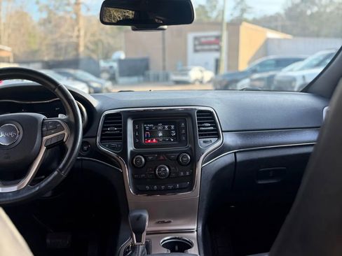 Used 2016 Jeep Grand Cherokee Limited image 28