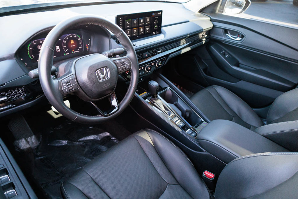 Used 2025 Honda Accord EX-L image 15
