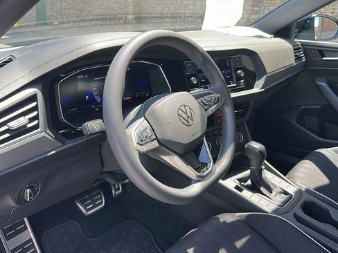 Used 2023 Volkswagen Jetta Sport FWD image 10