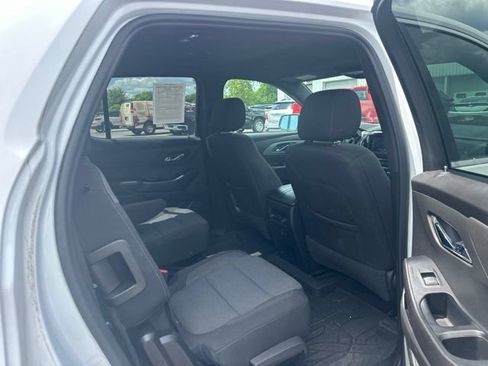 Used 2023 Chevrolet Traverse LT w/ LPO, Floor Liner Package AWD/4WD image 14