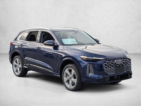 New 2025 Audi Q5 Premium Plus image 5