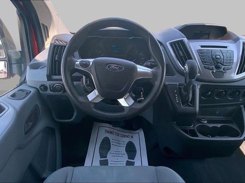 Used 2015 Ford Transit 150 XLT RWD image 6