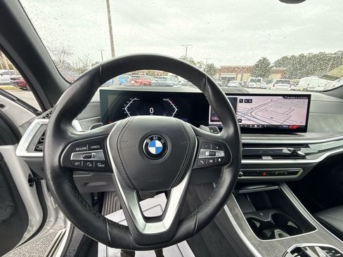 Used 2024 BMW X5 sDrive40i image 11