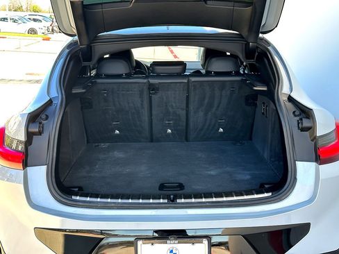 Certified 2025 BMW X4 xDrive30i w/ Premium Package image 34