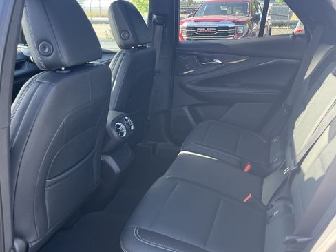 Used 2024 Chevrolet Blazer EV LT AWD/4WD image 14