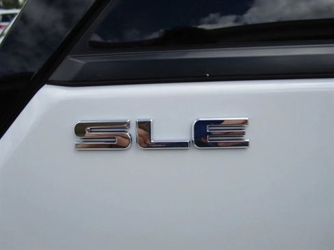 Used 2021 GMC Terrain SLE w/ Driver Convenience Package AWD/4WD image 37