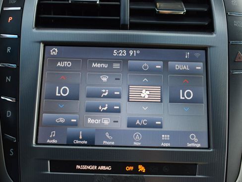 Used 2020 Lincoln MKZ AWD w/ Convenience Package image 26